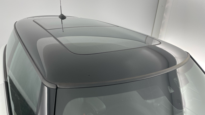 MINI Hatchback 135kW Cooper S Level 3 33kWh 3dr Auto Electric Hatchback